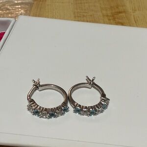 Women’s sterling silver hoop earrings